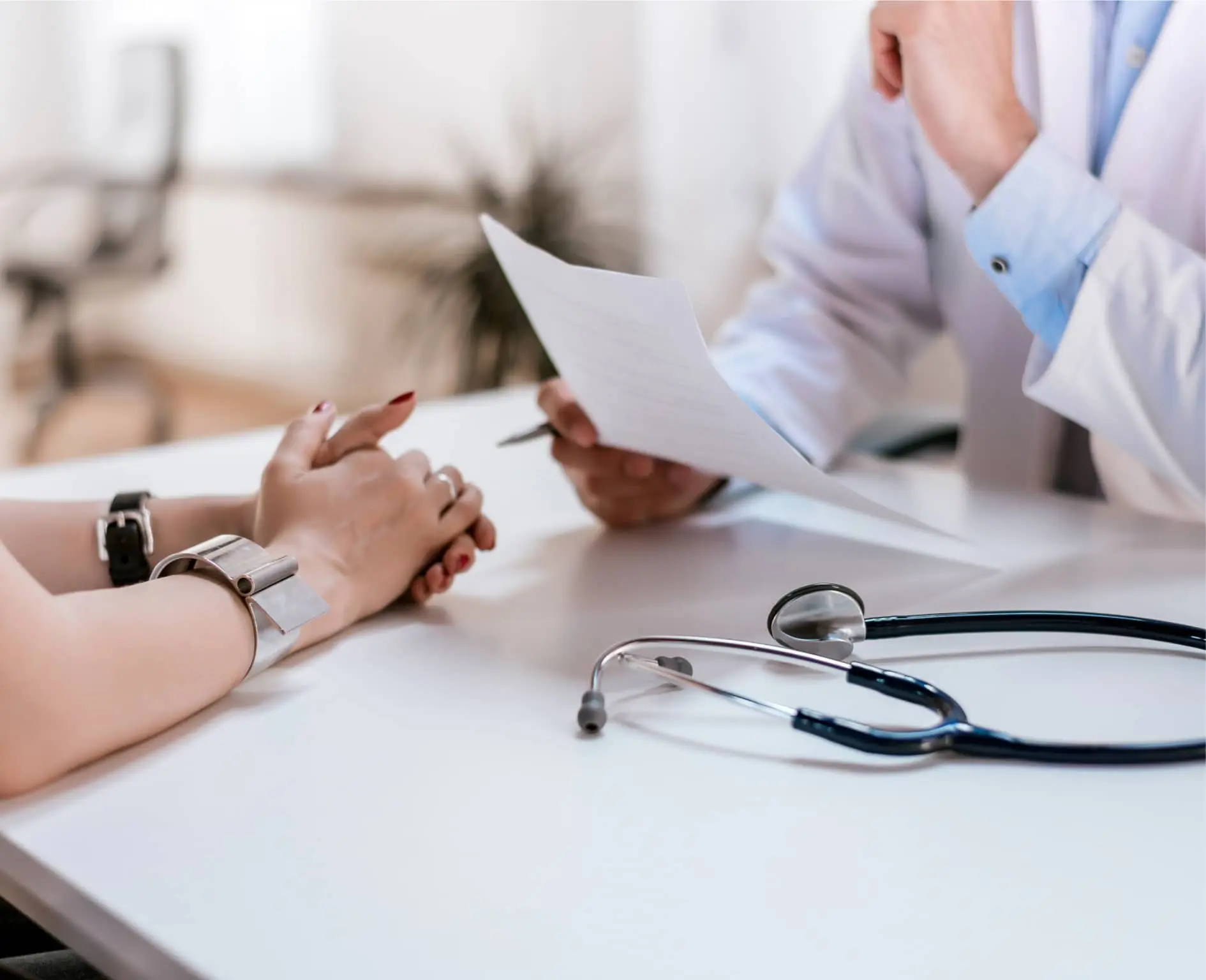 PSIQUIATRÍA CLÍNICA CALI: El Dr. Yuniesky Cardoso Becerra brinda consultas externas en psiquiatría para evaluar, diagnosticar y tratar una variedad de trastornos mentales, proporcionando un enfoque integral y personalizado para cada paciente.