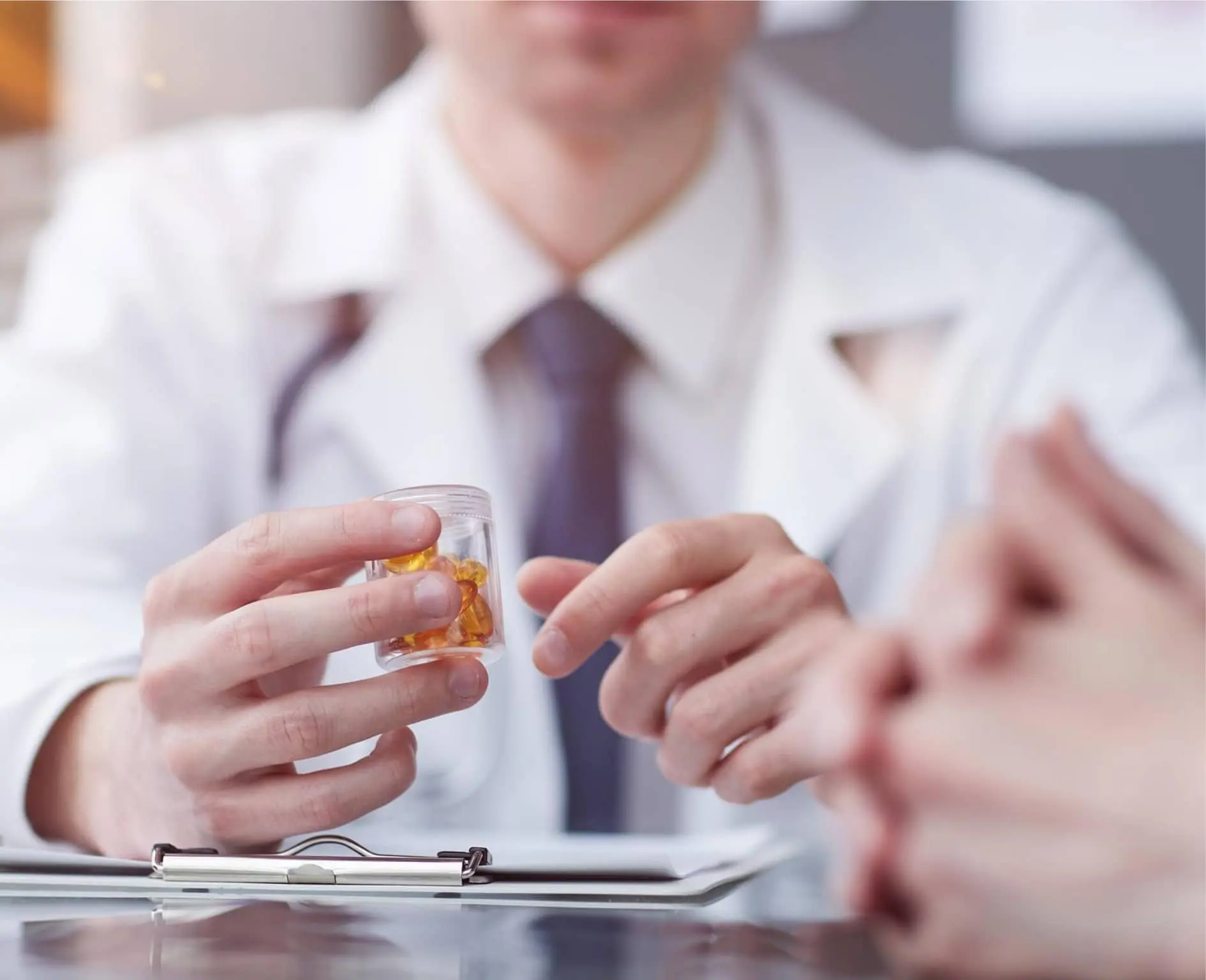 TRATAMIENTO DE ADICCIONES CALI: Con una Maestría en Tratamiento Cognitivo Conductual en Adicciones, el Dr. Cardoso Becerra ofrece terapias especializadas para ayudar a los pacientes a superar las adicciones y recuperar su bienestar emocional y físico.